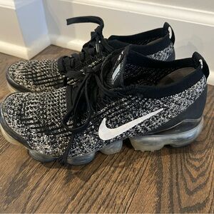 Nike Vapor Max Sneakers